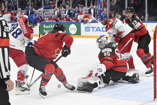 From left Czech David Pastrnak, Thomas Chabot of Canada , Chris Driedger goalie of Canada, Czech David Krejci, Ryan Graves of Canada in action during the 2022 IIHF Ice hockey, Eishockey World Championship, WM, Weltmeisterschaft semifinals match Czech Republic vs. Canada, Tampere, Finland, May 28, 2022. (CTKxPhoto MichalxKamaryt) CTKPhotoP2022052804592
