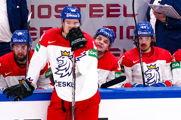 TAMPERE, FINLAND MAY 28 Tomas Hertl of Czech Republic in action during the 2022 IIHF Ice Hockey World Championship match between Canada and Czech Republic at Nokia Arena on May 28, 2022 in Tampere, Finland Tampere Nokia Arena Finland  Copyright: xJustPictures.ch JarixPestelaccix