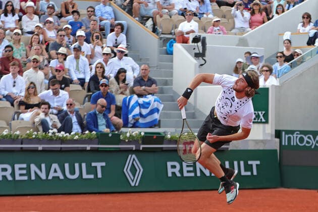 28th May 2022; Roland Garros, Paris, France: French Open Tennis tournament: Stefano Tsitsipas (GRE) serves to Mikael Ymer (SWE)  ActionPlus12393937 JonxBromley