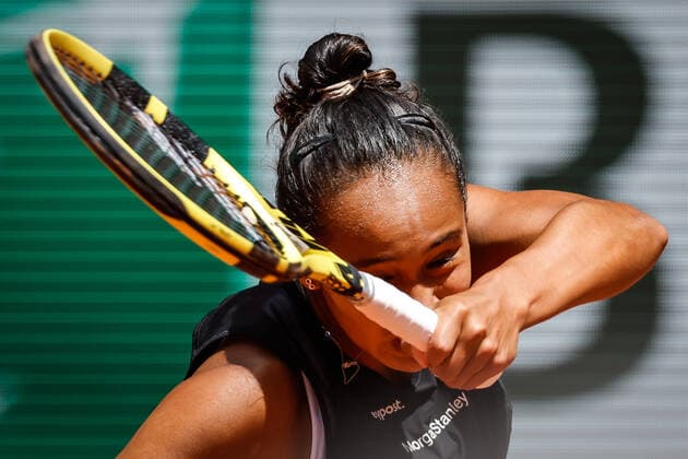 May 29, 2022, Paris, France, France: Leylah FERNANDEZ of Canada during the Day eight of Roland-Garros 2022, French Open 2022, Grand Slam tennis tournament at the Roland-Garros stadium on May 29, 2022 in Paris, France. Paris France - ZUMAm308 20220529_zsp_m308_001 Copyright: xMatthieuxMirvillex