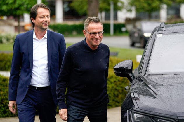 SOCCER - OEFB, press conference, PK, Pressekonferenz BAD TATZMANNSDORF,AUSTRIA,29.MAY.22 - SOCCER - OEFB, Oesterreichischer Fussball-Bund, press conference, presentation of the new head coach. Image shows sporting director Peter Schoettel (OEFB) and Ralf Rangnick (AUT).  GEPAxpictures xJohannesxFriedl