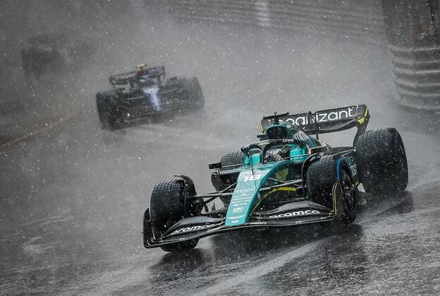 MONTE CARLO Lance Stroll 18 driving the Aston Martin AMR22 during the formation lap of the F1 Grand Prix of Monaco at Circuit de Monaco on May 29, 2022 in Monte Carlo, Monaco REMKO DE WAAL F1 Grand Prix of Monaco, RACE 2022 xVIxANPxSportx xxANPxIVx 449506697 originalFilename: 449506697.jpg