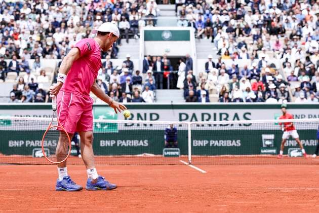 TENNIS - French Open 2022 PARIS,FRANCE,29.MAY.22 - TENNIS - ATP, Tennis Herren World Tour, French Open, Roland Garros, Grand Slam. Image shows Diego Schwartzman (ARG).  GEPAxpictures xPatrickxSteiner