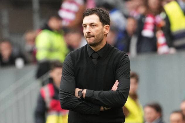 Russia Soccer Cup Spartak - Dynamo 8203540 29.05.2022 Dynamo s head coach Sandro Schwarz reacts during the Russian Cup final soccer match between Spartak Moscow and Dynamo Moscow, in Moscow, Russia. Alexander Vilf Sputnik Moscow Russia  Copyright: xAlexanderxVilfx