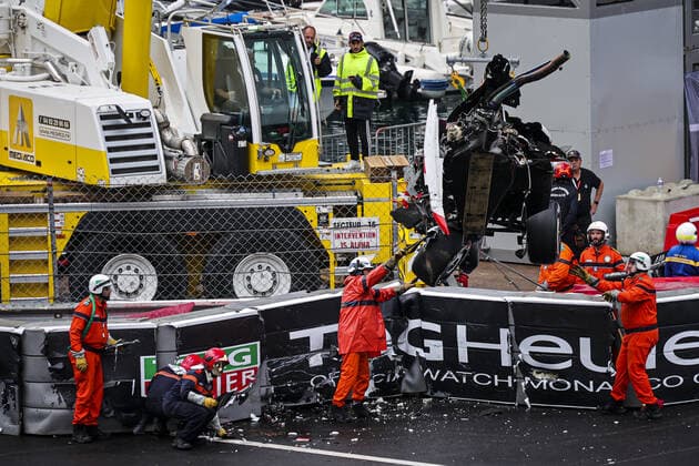 Crash, SCHUMACHER Mick (ger), Haas F1 Team VF-22 Ferrari, portrait during the Formula 1 Grand Prix de Monaco 2022, 7th round of the 2022 FIA Formula One World Championship, WM, Weltmeisterschaft on the Circuit de Monaco, from May 27 to 29, 2022 in Monte-Carlo, Monaco - F1 - MONACO GRAND PRIX 2022 - Race DPPI Panoramic  DC0A1077