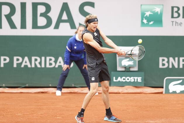 29 05 2022, Tennis, French Open 2022 Roland Garros, FRA, Paris, Roland Garros picture v li Alexander Zverev GER Copyright: HMBxMedia AntonioxBorga