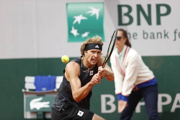 29 05 2022, Tennis, French Open 2022 Roland Garros, FRA, Paris, Roland Garros picture v li Alexander Zverev GER Copyright: HMBxMedia AntonioxBorga