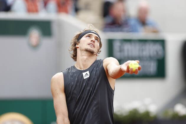 29 05 2022, Tennis, French Open 2022 Roland Garros, FRA, Paris, Roland Garros picture v li Alexander Zverev GER Copyright: HMBxMedia AntonioxBorga