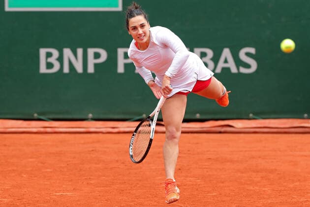29th May 2022; Roland Garros, Paris, France: French Open Tennis tournament: Martina Trevisan (ITA) serves to Aliaksandra Sasnovich  ActionPlus12394593 JonxBromley