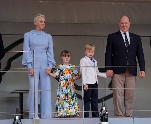 FORMULA 1 GRAND PRIX DE MONACO 2022 29 05 2022, Monaco Circuit, Monte Carlo, FORMULA 1 GRAND PRIX DE MONACO 2022 , in the picture Charlene Lynette Grimaldi, Princess of Monaco, daughter Gabriella of Monaco, son Jacques of Monaco, Albert II Prince of Monaco nordphotoxGmbHx xBratic nph00250