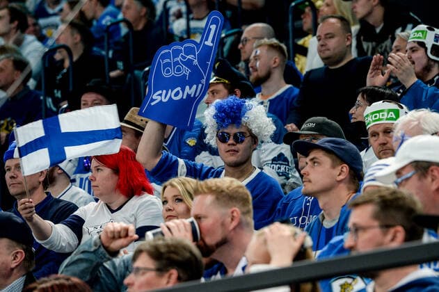 29 05 2022, Tampere, Nokia Arena, Finland v Canada 2022 IIHF Ice Hockey World Championship, Finnish fan Tampere Nokia Arena Pirkanmaa Finland  Copyright: xJustPictures.ch AndreaxBrancax