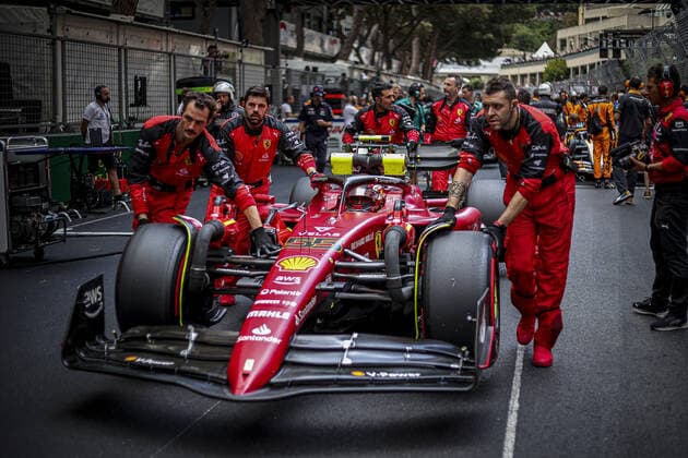 55 SAINZ Carlos (spa), Scuderia Ferrari F1-75, action during the Formula 1 Grand Prix de Monaco 2022, 7th round of the 2022 FIA Formula One World Championship, WM, Weltmeisterschaft on the Circuit de Monaco, from May 27 to 29, 2022 in Monte-Carlo, Monaco - F1 - MONACO GRAND PRIX 2022 - Race DPPI Panoramic  0012201907758