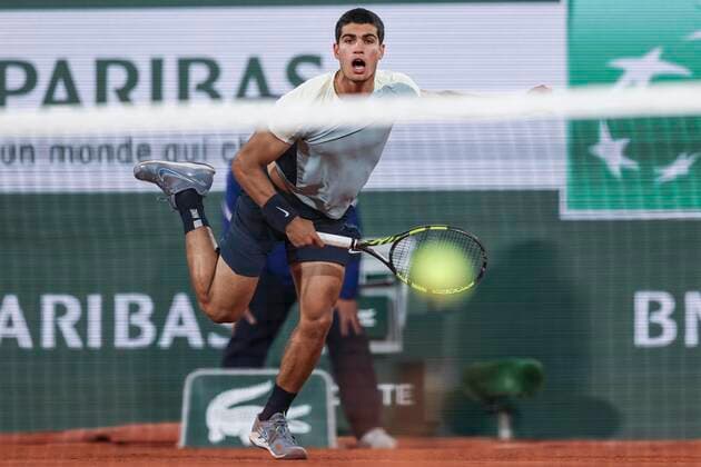 TENNIS - French Open 2022 PARIS,FRANCE,29.MAY.22 - TENNIS - ATP, Tennis Herren World Tour, French Open, Roland Garros, Grand Slam. Image shows Carlos Alcaraz (ESP).  GEPAxpictures xPatrickxSteiner