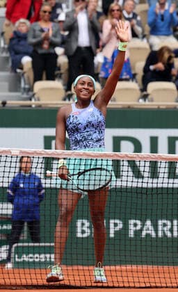 Sport Bilder des Tages US Coco Gauff celebrates her victory againts Elise Mertens of Belgium during their French Tennis Open match at Roland Garros near Paris, France, on Sunday May 29, 2022. Gauff won 6-3, 4-6, 6-3.  PAR20220529113 MAYAxVIDON-WHITE