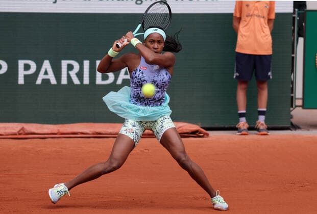 US Coco Gauff returns the ball to Elise Mertens of Belgium during their French Tennis Open match at Roland Garros near Paris, France, on Sunday May 29, 2022. Gauff won 6-3, 4-6, 6-3.  PAR20220529101 MAYAxVIDON-WHITE