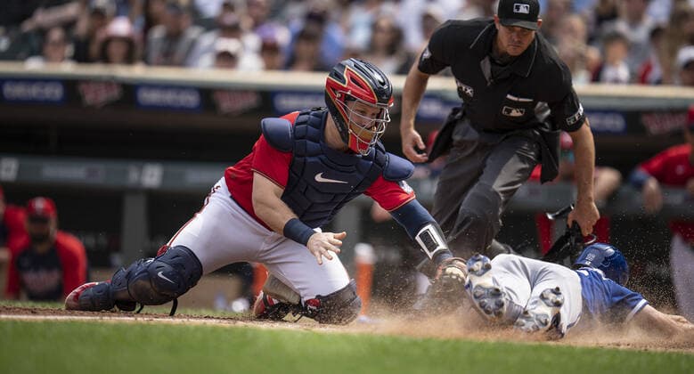 May 29, 2022, Minneapolis, MN, United States: Kansas City Royals left fielder Andrew Benintendi (16) is safe at home in the seventh inning as Minnesota Twins catcher Ryan Jeffers, (27) tries to tag him on Sunday, May 29, 2022, at Target Field in Minneapolis. Minneapolis United States - ZUMAm67_ 0160226546st Copyright: xJerryxHoltx