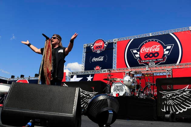 CHARLOTTE, NC - MAY 29: Rock n Roll hall of fame member of Lynyrd Skynyrd Johnny Van Zant during the running of the NASCAR, Motorsport, USA Cup Series Coca-Cola 600 on May 29, 2022 at Charlotte Motor Speedway in Charlotte, NC. (Photo by Jeff Robinson Icon Sportswire) AUTO: MAY 29 NASCAR Cup Series Coca-Cola 600 Icon220529721600