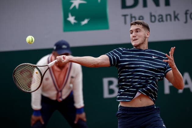 Sean CUENIN (FRA) contre Peter NAD (SVK) TENNIS : Roland Garros Junior 2022 - 30 05 2022 AurelienMorissard Panoramic 