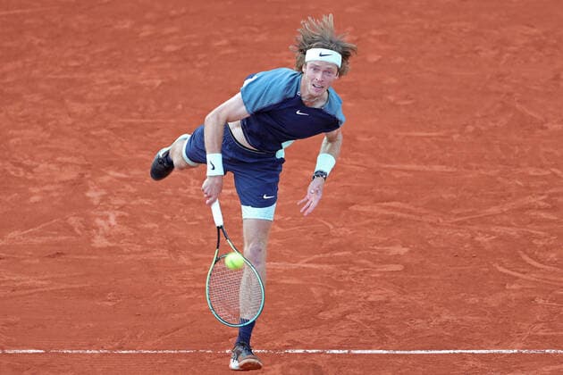 30th May 2022; Roland Garros, Paris, France: French Open Tennis tournament: Andrey Rublev serves to Jannik Sinner (ITA)  ActionPlus12395299 JonxBromley
