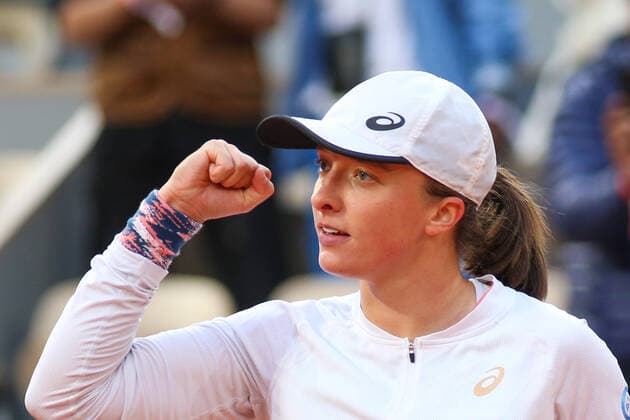 2022 French Open - Day Nine Iga Swiatek after her match against Zheng Qinwen on Philipe Chatrier court in the 2022 French Open 4th Round. Paris France  Copyright: xIbrahimxEzzatx originalFilename:ezzat-notitle220530_nppdZ.jpg