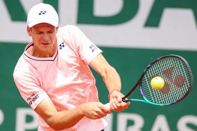 2022 French Open - Day Nine Hubert Hurkacz during his match against Casper Ruud on Suzanne Lenglen court in the 2022 French Open 4th Round. PARIS France  Copyright: xIbrahimxEzzatx originalFilename:ezzat-notitle220530_npRqJ.jpg