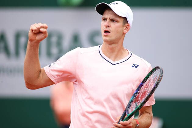 2022 French Open - Day Nine Hubert Hurkacz during his match against Casper Ruud on Suzanne Lenglen court in the 2022 French Open 4th Round. PARIS France  Copyright: xIbrahimxEzzatx originalFilename:ezzat-notitle220530_npz1J.jpg