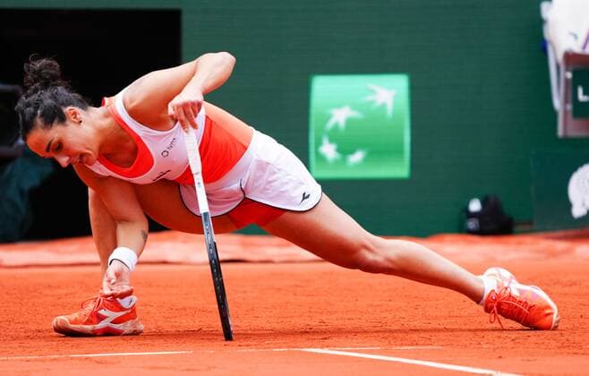 Mandatory Credit: Photo by Javier Garcia Shutterstock (12960001i) Martina Trevisan in quarter final action French Open Tennis, Day 10, Roland Garros, Paris, France - 31 May 2022 French Open Tennis, Day 10, Roland Garros, Paris, France - 31 May 2022  Copyright: xJavierxGarcia Shutterstockx 12960001i