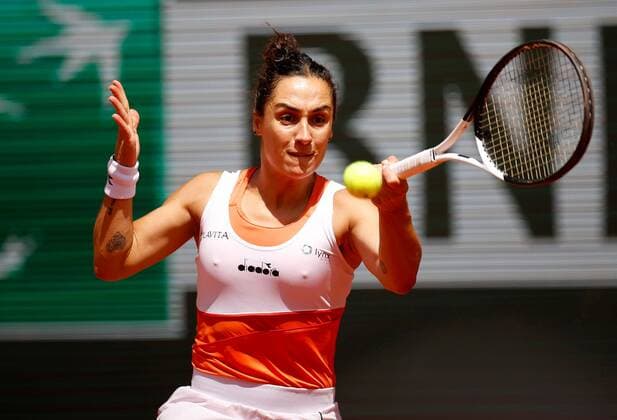 Mandatory Credit: Photo by Ella Ling Shutterstock (12959947p) Martina Trevisan of Italy in action French Open Tennis, Day 10, Roland Garros, Paris, France - 31 May 2022 French Open Tennis, Day 10, Roland Garros, Paris, France - 31 May 2022  Copyright: xEllaxLing Shutterstockx 12959947p