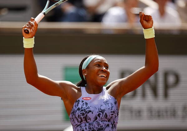 Mandatory Credit: Photo by Ella Ling Shutterstock (12959947aq) Coco Gauff of USA celebrates on match point French Open Tennis, Day 10, Roland Garros, Paris, France - 31 May 2022 French Open Tennis, Day 10, Roland Garros, Paris, France - 31 May 2022  Copyright: xEllaxLing Shutterstockx 12959947aq