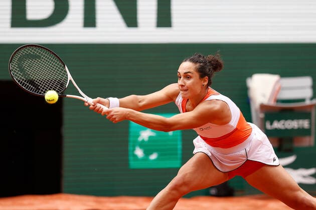 31 05 2022, Tennis, French Open 2022 Roland Garros, FRA, Paris, Roland Garros Image v l Martina Trevisan ITA Copyright: HMBxMedia AntonioxBorga