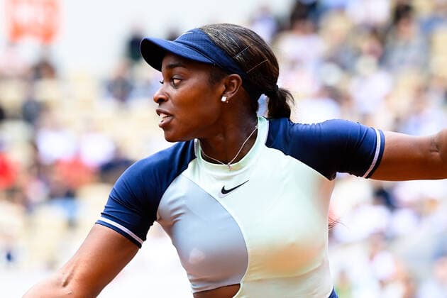 Sloane Stephens ( USA ) Coco Gauff ( USA ) - Sloane Stephens ( USA ) TENNIS : Roland Garros 2022 - Internationaux de France - 31 05 2022 FedericoPestellini Panoramic 