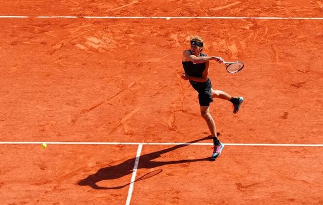 Mandatory Credit: Photo by Javier Garcia Shutterstock (12960001an) Alexander Zverev in quarter final action French Open Tennis, Day 10, Roland Garros, Paris, France - 31 May 2022 French Open Tennis, Day 10, Roland Garros, Paris, France - 31 May 2022  Copyright: xJavierxGarcia Shutterstockx 12960001an