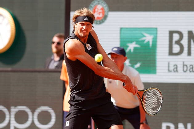 31 05 2022, Tennis, French Open 2022 Roland Garros, FRA, Paris, Roland Garros Picture v l Alexander Zverev GER Copyright: HMBxMedia AntonioxBorga
