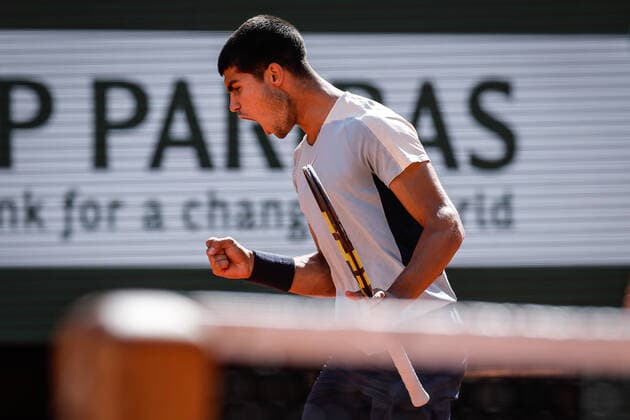 May 31, 2022, Paris, France, France: Carlos ALCARAZ of Spain celebrates his point during the Day ten of Roland-Garros 2022, French Open 2022, Grand Slam tennis tournament at the Roland-Garros stadium on May 31, 2022 in Paris, France. Paris France - ZUMAm308 20220531_zsp_m308_032 Copyright: xMatthieuxMirvillex