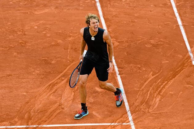 Attitude - Joie de Alexander Zverev ( Allemagne ) TENNIS : Roland Garros 2022 - Internationaux de France - 31 05 2022 FedericoPestellini Panoramic 