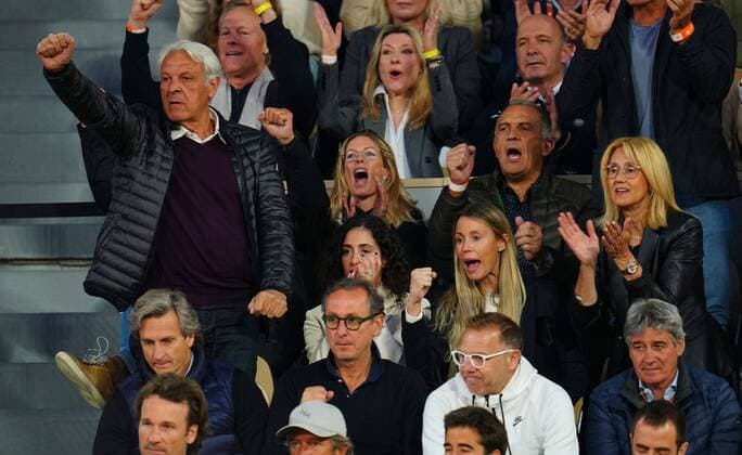 Mandatory Credit: Photo by Javier Garcia Shutterstock (12960001br) The parents, sister and wife of Rafael Nadal celebrate after he won the first set 6-2 French Open Tennis, Day 10, Roland Garros, Paris, France - 31 May 2022 French Open Tennis, Day 10, Roland Garros, Paris, France - 31 May 2022  Copyright: xJavierxGarcia Shutterstockx 12960001br