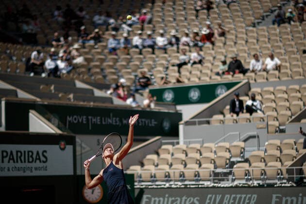 Daria KASATKINA (RUS) contre Veronika KUDERMETOVA (RUS) TENNIS : Roland Garros 2022 - 1 4e de finale - 01 06 2022 AurelienMorissard Panoramic 