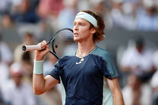 01 06 2022, tennis, French Open 2022 Roland Garros, FRA, Paris, Roland Garros image v l Andrei Andreyevich Rublyov Copyright: HMBxMedia AntonioxBorga