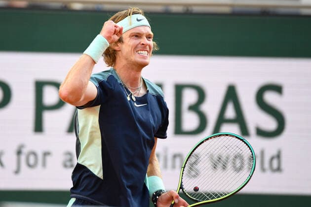 Tennis - Roland Garros 2022 - Andrey Rublev - Russie TENNIS : Roland Garros 2022 - France - 01 06 2022 ChrysleneCaillaud Panoramic 