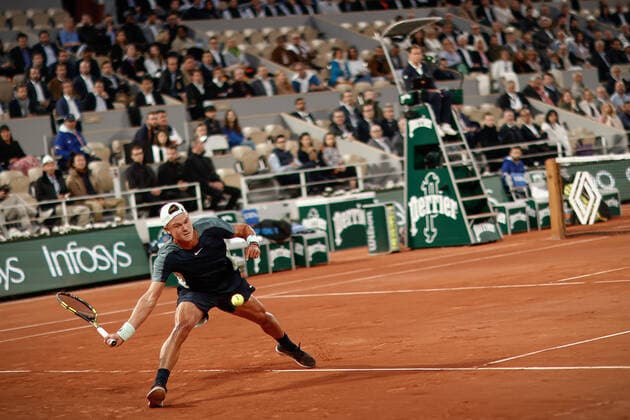 Holger RUNE (DEN) contre Casper RUUD (NOR) TENNIS : Roland Garros 2022 - 1 4e de finale - 01 06 2022 AurelienMorissard Panoramic 