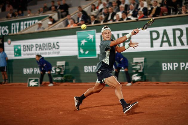 Holger RUNE (DEN) contre Casper RUUD (NOR) TENNIS : Roland Garros 2022 - 1 4e de finale - 01 06 2022 AurelienMorissard Panoramic 