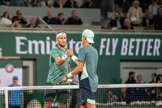 Roland Garros 2022 PARIS, IF - 02.06.2022: ROLAND GARROS 2022 - Casper Ruud (NOR) wins tennis match against Holger Rune 3-1 (DEN) valid for the quarter-final of the Roland Garros 2022 men& 39;s tournament held in Paris, France. (Photo: Richard Callis Fotoarena) x2214606x  RichardxCallis