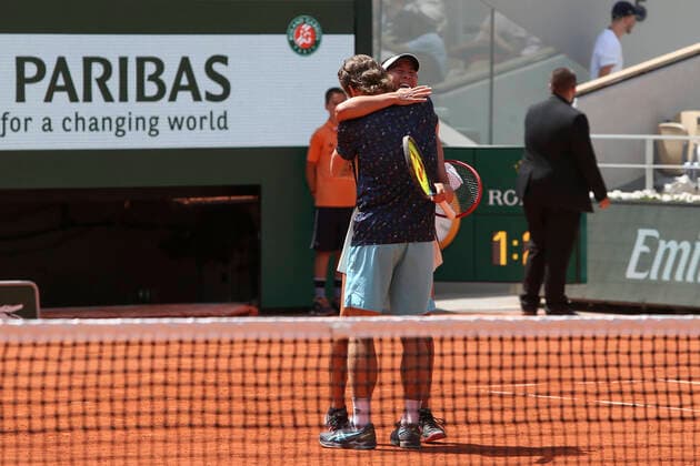 Ena SHIBAHARA (JPN) et Wesley KOOLHOF (NED) contre Ulrikke EIKERI (NOR) et Joran VLIEGEN (BEL) TENNIS : Roland Garros 2022 - Finale Double Mixte - 02 06 2022 MichaelBaucher Panoramic 