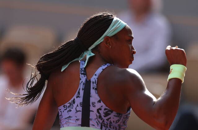 (220603) -- PARIS, June 3, 2022 -- Coco Gauff of the United States reacts during the women s singles semifinal against Martina Trevisan of Italy at the French Open tennis tournament at Roland Garros in Paris, France, June 2, 2022. ) (SP)FRANCE-PARIS-TENNIS-ROLAND GARROS-FRENCH OPEN-WOMEN S SINGLES SEMIFINAL GaoxJing 