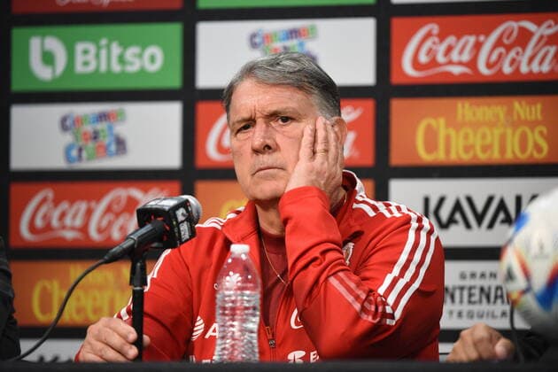 Mexican National Soccer Team s Head Coach, Argentinian Gerardo Martino, addresses a press conference, PK, Pressekonferenz after an International Friendly, Länderspiel, Nationalmannschaft soccer match between the national teams of Mexico and Uruguay at the Phoenix University stadium in Glendale, USA, 02 June 2022. Mexico vs. Uruguay !ACHTUNG: NUR REDAKTIONELLE NUTZUNG!  Copyright: xMaxxSimbronx USA8188 20220603-3f7c81a963227b55bbfbf01108f62321e9e674d8