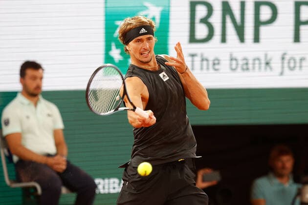 03 06 2022, Tennis, French Open 2022 Roland Garros, FRA, Paris, Roland Garros picture v li Alexander Zverev GER Copyright: HMBxMedia AntonioxBorga