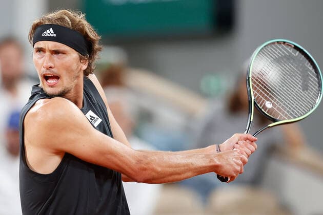 03 06 2022, Tennis, French Open 2022 Roland Garros, FRA, Paris, Roland Garros picture v li Alexander Zverev GER Copyright: HMBxMedia AntonioxBorga