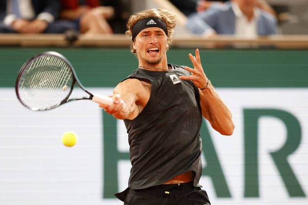 03 06 2022, Tennis, French Open 2022 Roland Garros, FRA, Paris, Roland Garros picture v li Alexander Zverev GER Copyright: HMBxMedia AntonioxBorga