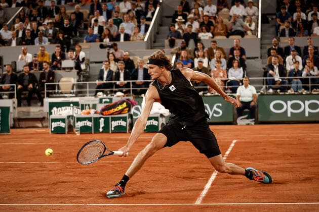 Demi-finale Hommes entre Rafael NADAL (ESP) et Alexander ZVEREV (GER) TENNIS : Roland Garros 2022 - 03 06 2022 AurelienMorissard Panoramic 