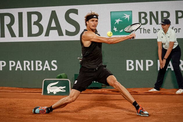 Demi-finale Hommes entre Rafael NADAL (ESP) et Alexander ZVEREV (GER) TENNIS : Roland Garros 2022 - 03 06 2022 AurelienMorissard Panoramic 